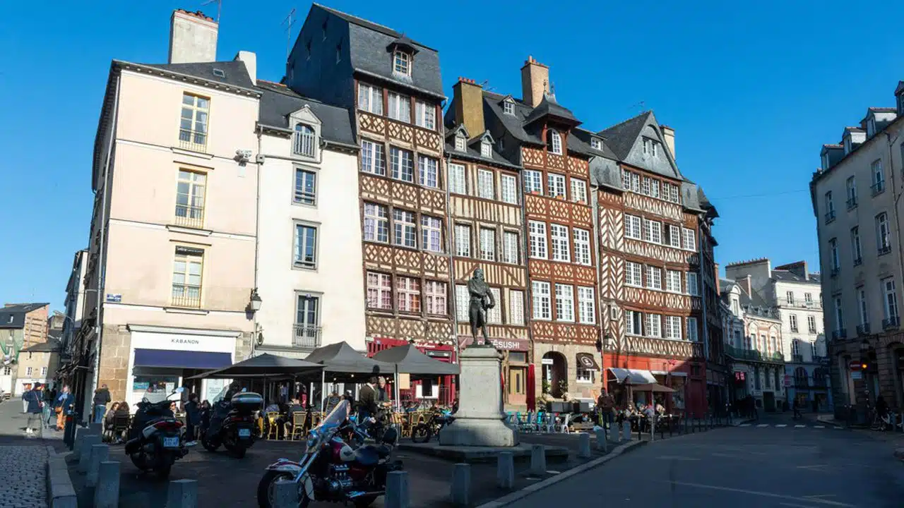 sont les particularités du marché du neuf en Bretagne